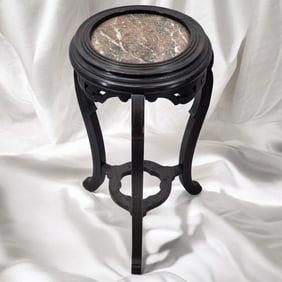 A Wood Carved Planter / Vase Stand