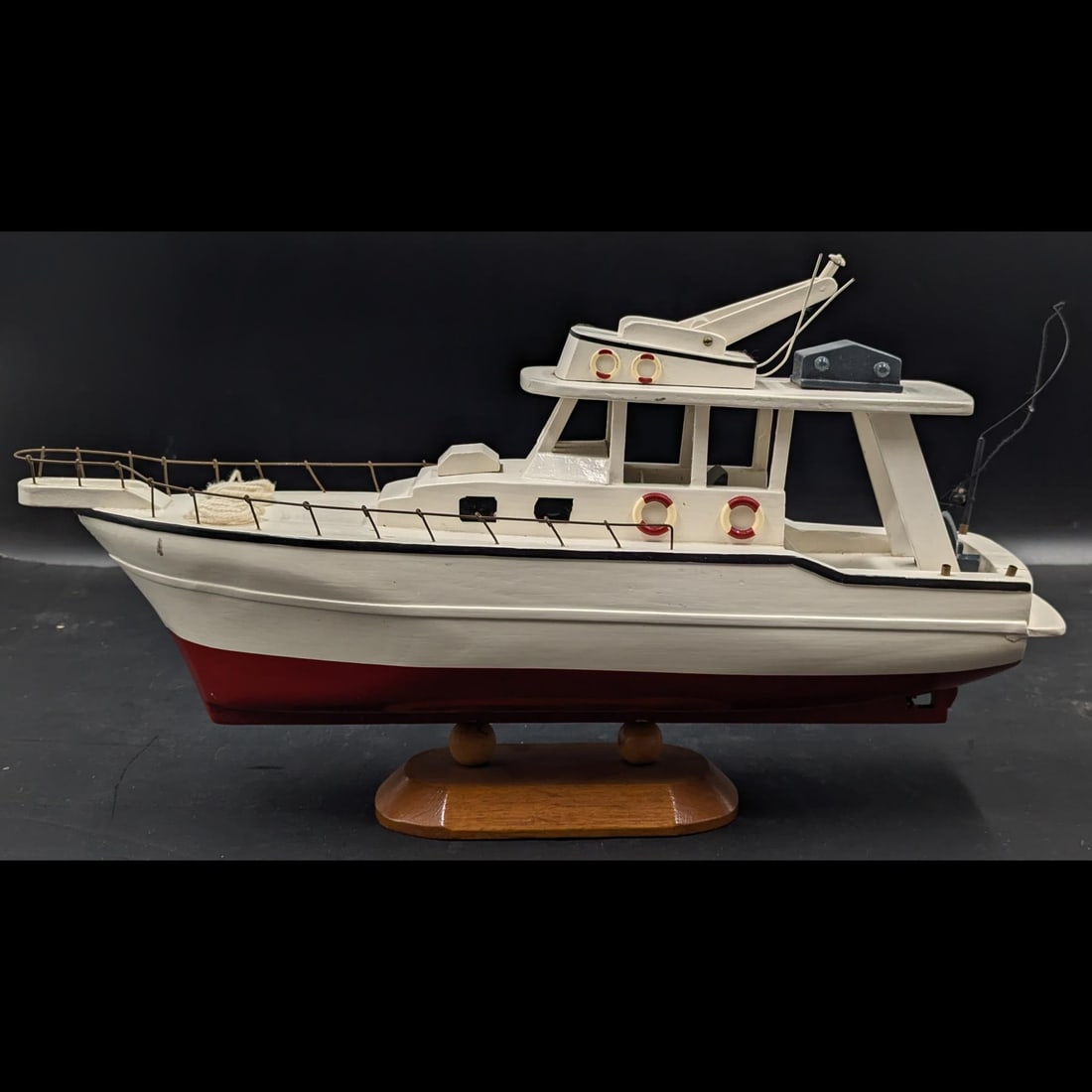 A Fine Vintage Hand Painted Modern Yacht Wooden Model: A Fine Vintage Hand Painted Modern Yacht Wooden Model. Measures approx. 9 1/2" X 16" X 4 1/2. Please copy and paste the URL link below to review our Terms and Conditions for bidding, payment,
