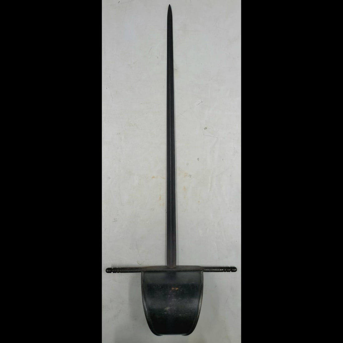 A Spanish Parrying Dagger Weapon (1 of 12)