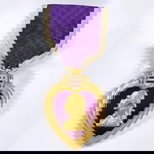 Vintage WW2 Purple Heart United States Military Memorabilia: ***RE-LISTED DUE TO BUYER FORFEITING THE ITEM*** Vintage WW2 Purple Heart United States Military Memorabilia. Measures approximately 3-1/4" x 1-1/2" Please copy and paste the URL link below