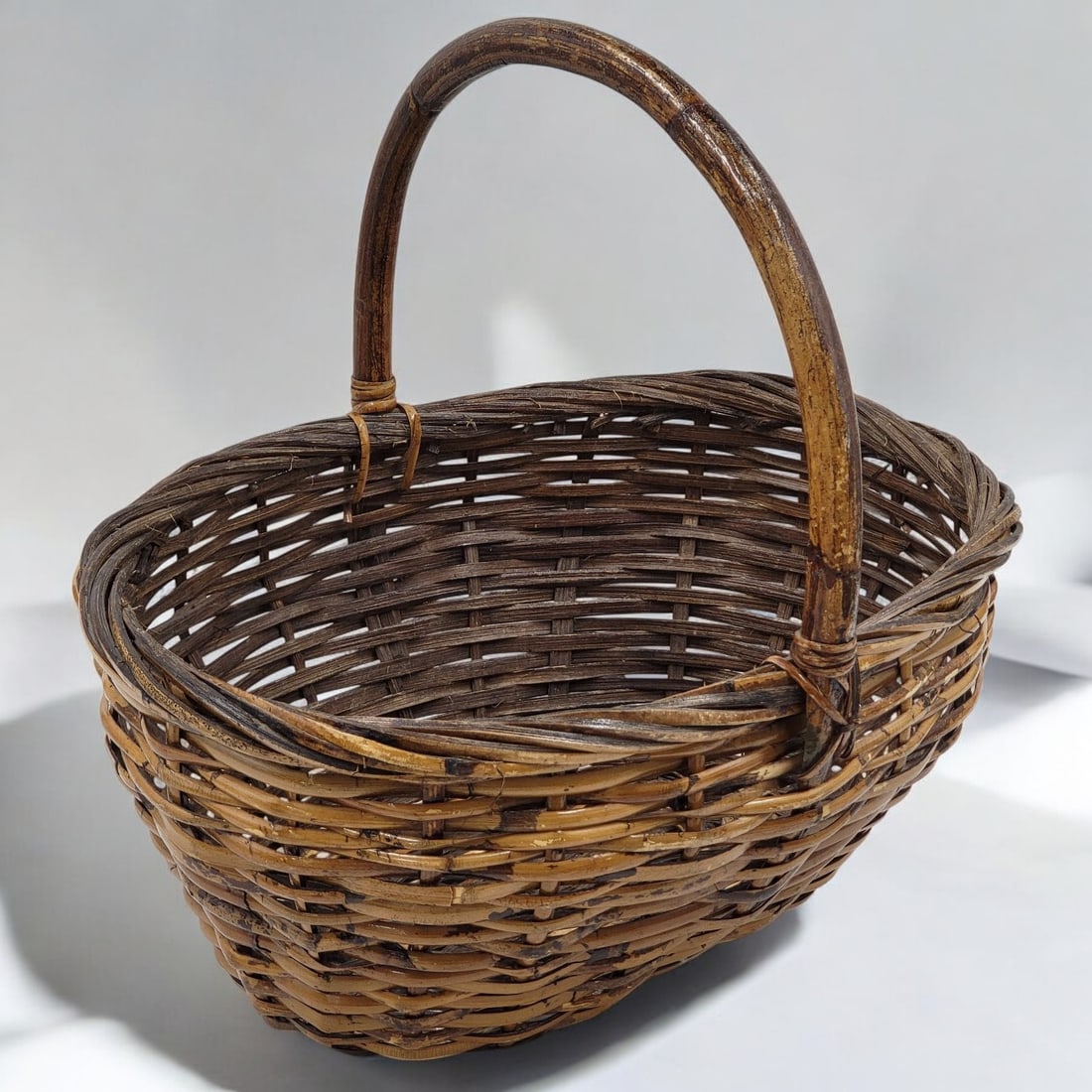 An Antique Japanese Woven Madake Bamboo Vegetable Basket (1 of 11)