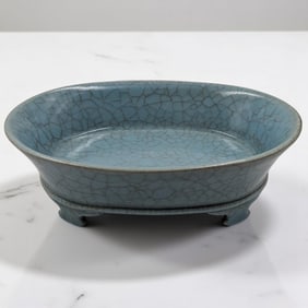 Fine Chinese Blue Glazed Crackleware Brush Washer