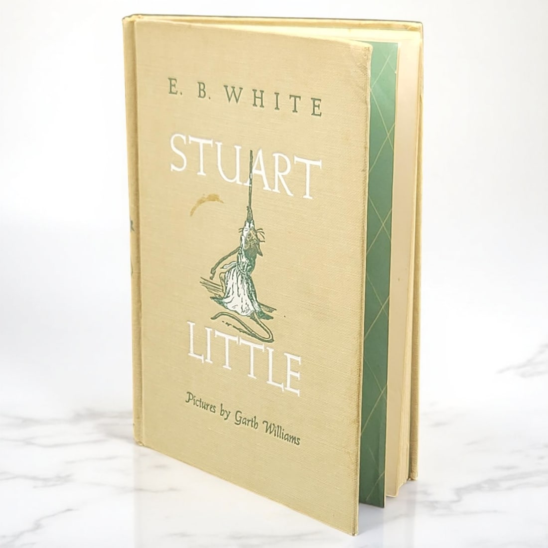 E.B. White "Stuart Little", 1945 First Edition (1 of 9)