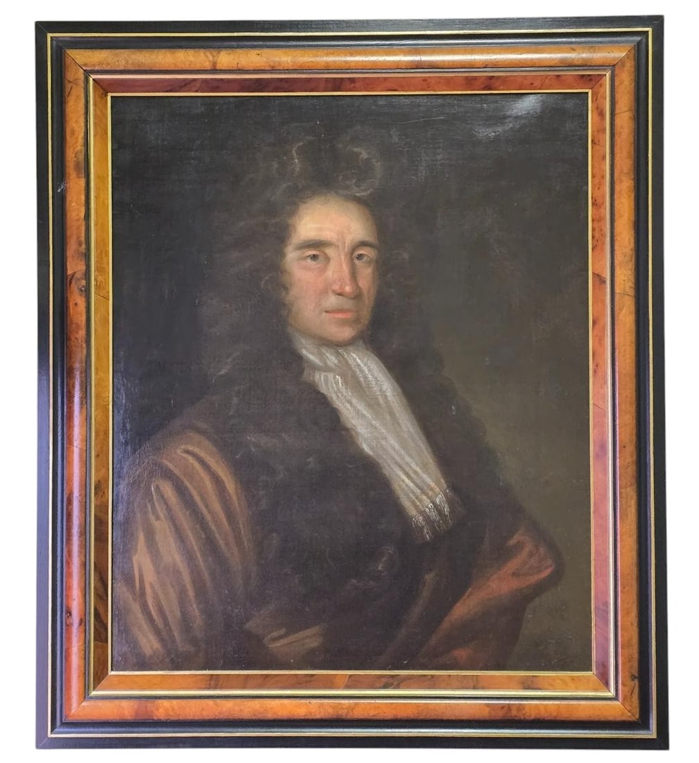 A Fine 18th C Oil On Canvas Portrait Painting Of Duke of Gloucester: ***RE-LISTED DUE TO BUYER NOT PAYING*** A Fine 18th C Oil On Canvas Portrait Painting Of An Important Gentleman. Frame Measures approx. 35.5" X 31", Sight 28 1/4" X 23.5". Provenance: Central Florida 