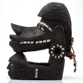 Solomon Islands Nguzu Nguzu Wood Carved Figural Canoe Prow Inlaid W/ Mother Of Pearl