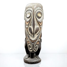 Papua New Guinea Wood Carved & Painted Figure