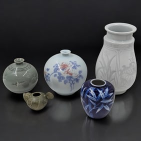 Lot Of 5 Assorted Chinese Vases / Vessels, Four Marked