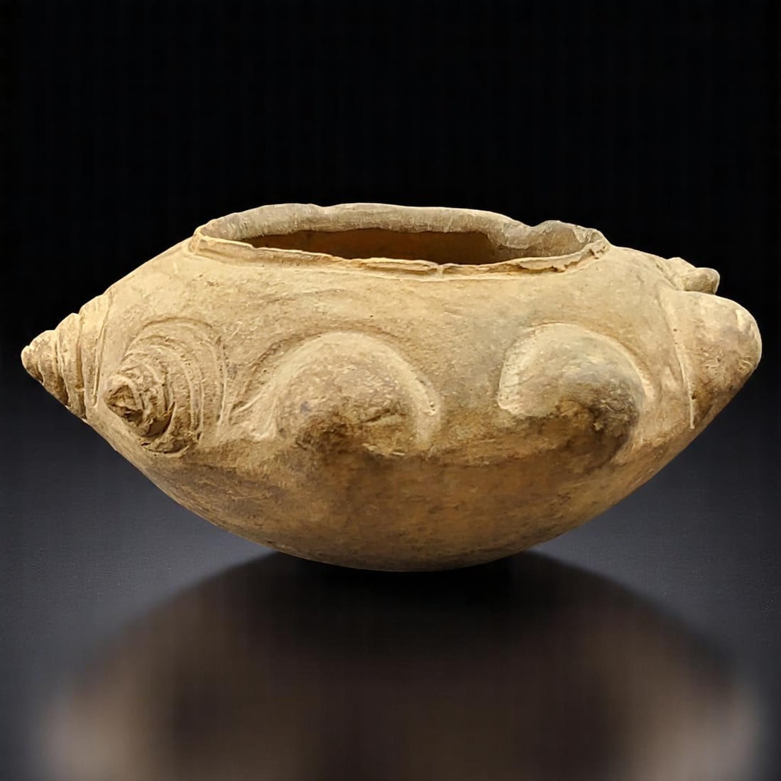 Pre-Columbian Miniature Pottery Pot / Vessel (1 of 7)