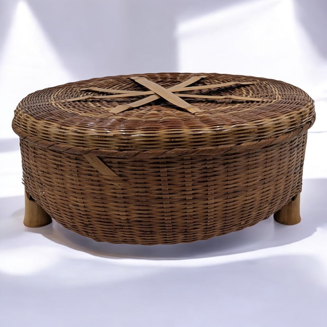 Large Antique Japanese Woven Bamboo Three-Legged Lidded Storage Basket (1 of 10)