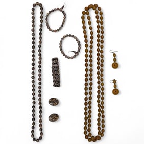 A Pair Of Old Beaded Jewelry Sets, Chinese Butterscotch Amber And Leopard Skin Jasper
