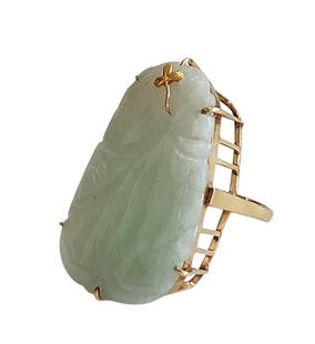 A Very Fine Carved Chinese Jade Pendant Ring Qing Dynasty Mounted On 18K Gold: ***RE-LISTED DUE TO BUYER NOT PAYING*** **DUE TO THIS LOT BEING JEWELRY IT MUST BE PAID VIA BANK WIRE TRANSFER OR CERTIFIED CHECK.**A Very Fine Carved Chinese Jade Pendant Qing Dynasty (17.11 Total Gr