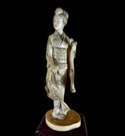 Magnificent Meiji Era Okimono Of A Maiden With Pruning Scissors, Signed 1880