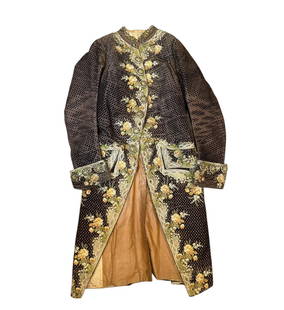RARE Versailles Period 18th Century Silk Embroidered Man’s Formal Long Coat: This Versailles period 18th century silk embroidered man’s formal long coat comes from the Mission Inn Museum in Southern California. This exceptional offering includes items from the personal colle