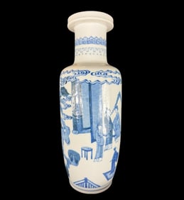 A Fine Chinese Kangxi Style Blue And White Porcelain Vase, Qing Dynasty