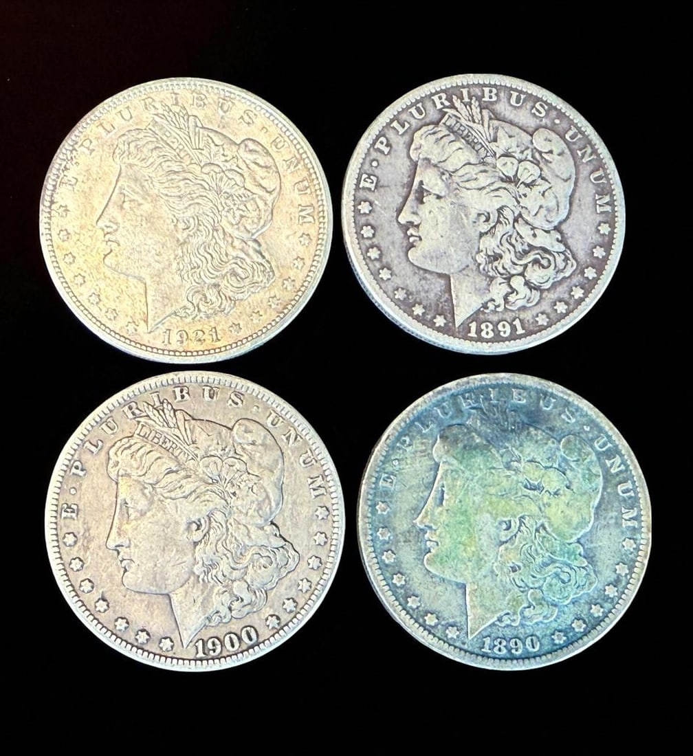 A Grouping Of 4 Morgan Silver Dollars Various Dates, Ungraded. (1 of 2)