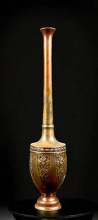 Antique Meiji era Japanese bronze vase 19th century: Antique Meiji era Japanese bronze vase. Measures 9.5" tall and in excellent condition. Please READ & REVIEW our Terms and Conditions before bidding, payment, shipping and other specifics for the aucti