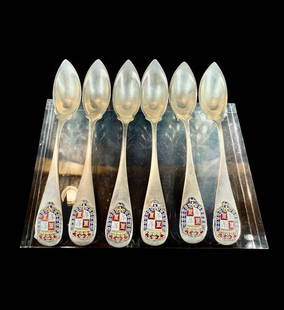 Set of 6 sterling silver Greenleaf and Crosby English spoons 163 grams total: Set of 6 sterling silver Greenleaf and Crosby English spoons with crests. Approx. 6" long each and total weight 163 grams. Please READ & REVIEW our Terms and Conditions before bidding, payment, shippi