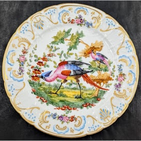 An Antique Chelsea 10" Bird Plate