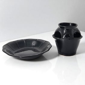Pair Of Weller Pottery "Mirror Black" Glazed Vase & Plate