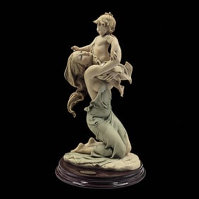 Giuseppe Armani Figurine: "Knelt Maternity" 185C With Original Box