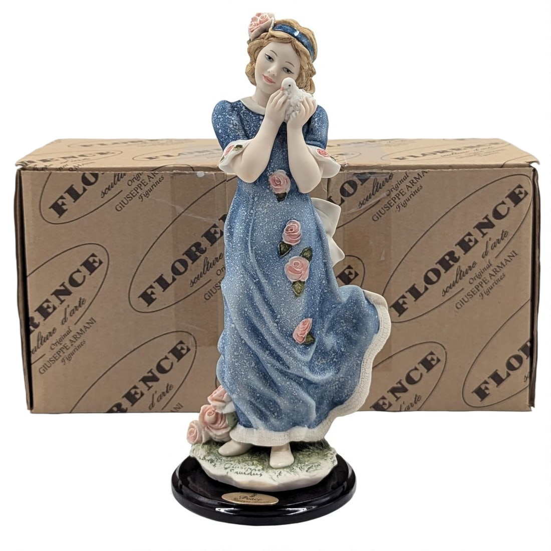 Giuseppe Armani Figurine: "Peace" 1425C With Original Box: Giuseppe Armani Figurine: "Peace" 1425C With Original Box. Box measures approx. 5" X 12" X 6". Please copy and paste the URL link below to review our Terms and Conditions for bidding, pay