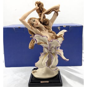 Giuseppe Armani Figurine: 1990 "Awaking" 591C In Original Box, Hand Signed by Attilio Vezzosi