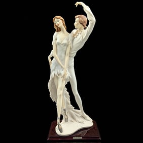 Large Giuseppe Armani Figurine: "Dancers Group" 588F With Original Box