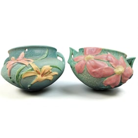 Lot Of 2 Vintage Roseville Pottery Hanging Planters Zephyr Lily And Clematis
