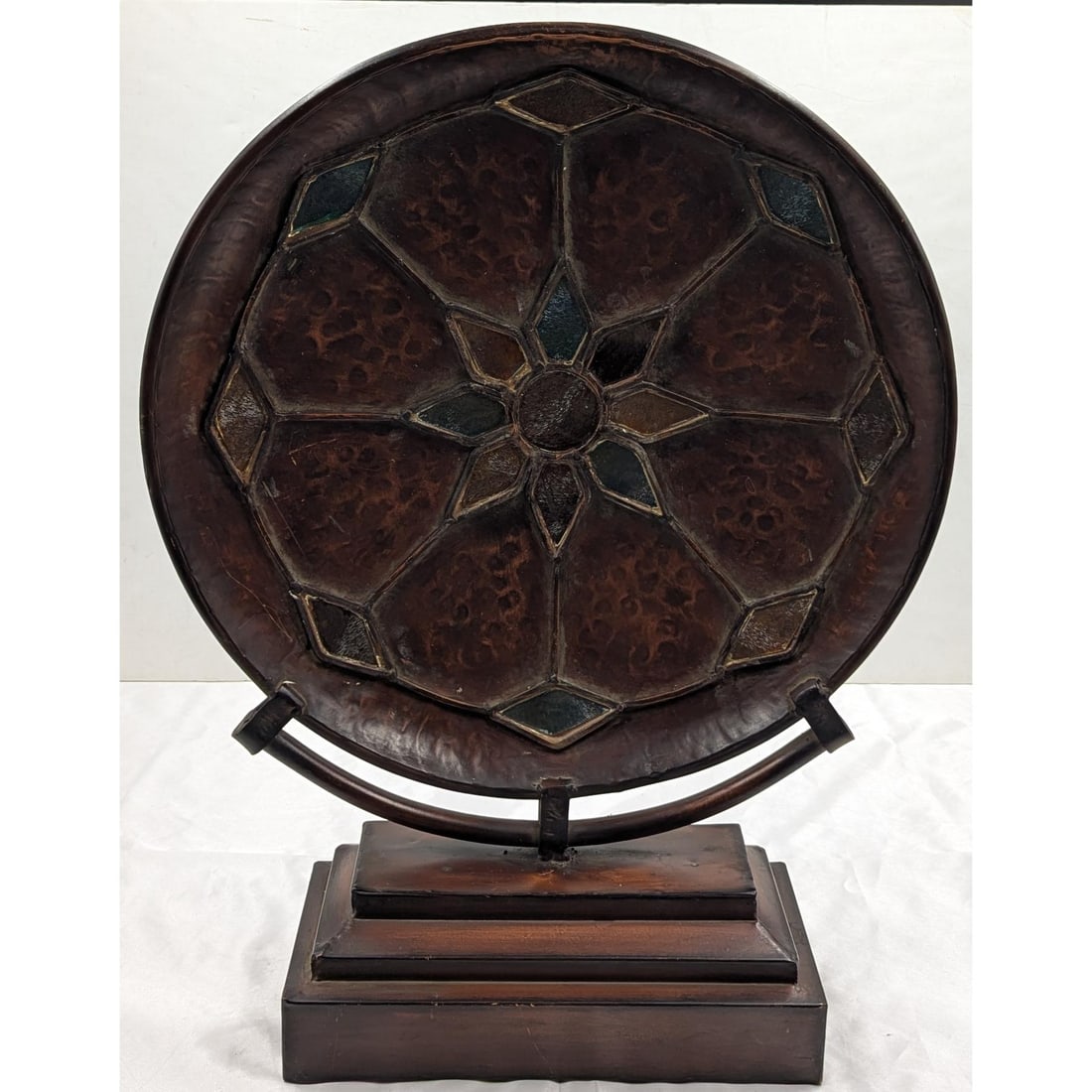 Vintage Copper And Stained Glass Mounted Decorative Charger, In The Style Of Gustav Stickley: Vintage Copper And Stained Glass Mounted Decorative Charger, In The Style Of Gustav Stickley. Measures approx. 23" X 18". Please copy and paste the URL link below to review our Terms and