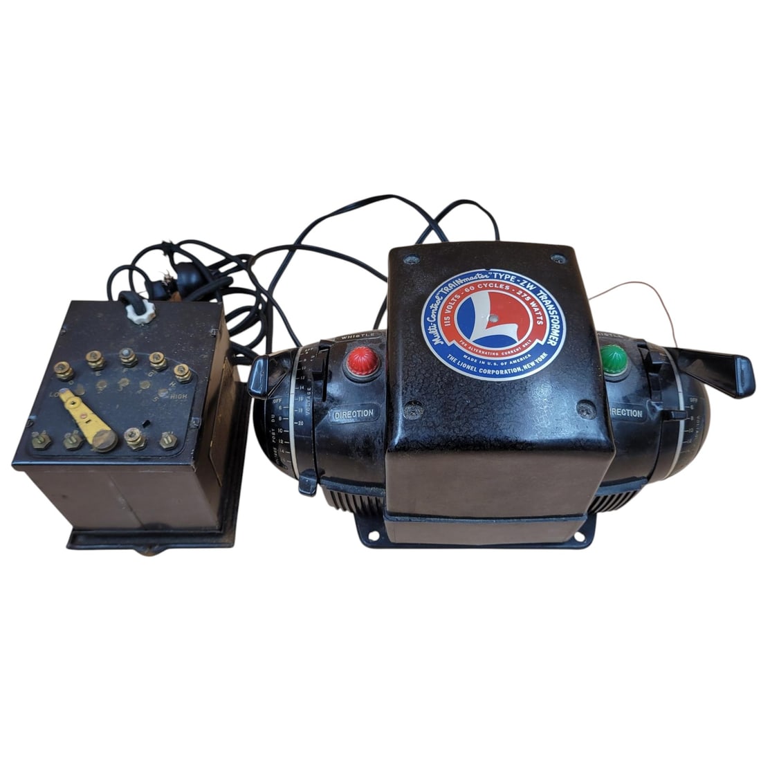 Vintage Lionel Type K and Type ZW Transformers: Vintage Lionel Type K and Type ZW Transformers. Measures approx. 6.25" X 12" X 6.5" and 5" X 5" X 5.5" Please copy and paste the URL link below to review our Terms and Conditions for biddin