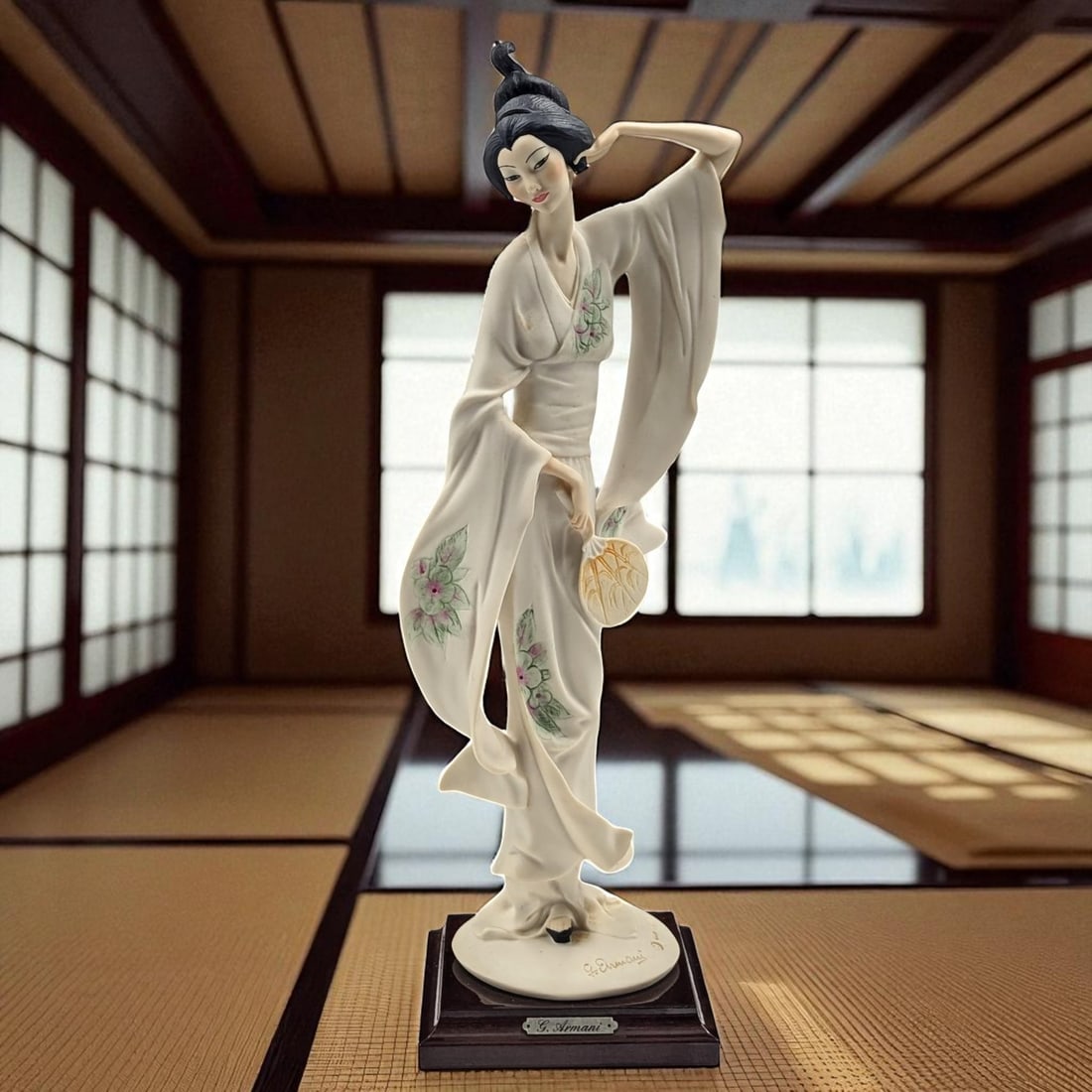 Giuseppe Armani Figurine:  "Oriental Lady With Fan" 614S With Original Box (1 of 15)