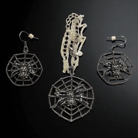 Vintage Kirks Folly Spider And Spiderweb Necklace And Earrings With Crystals And Silver Tone Chain