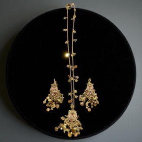 Vintage Kirks Folly Enamel Cat Gold Tone Pendant Necklace And Earrings