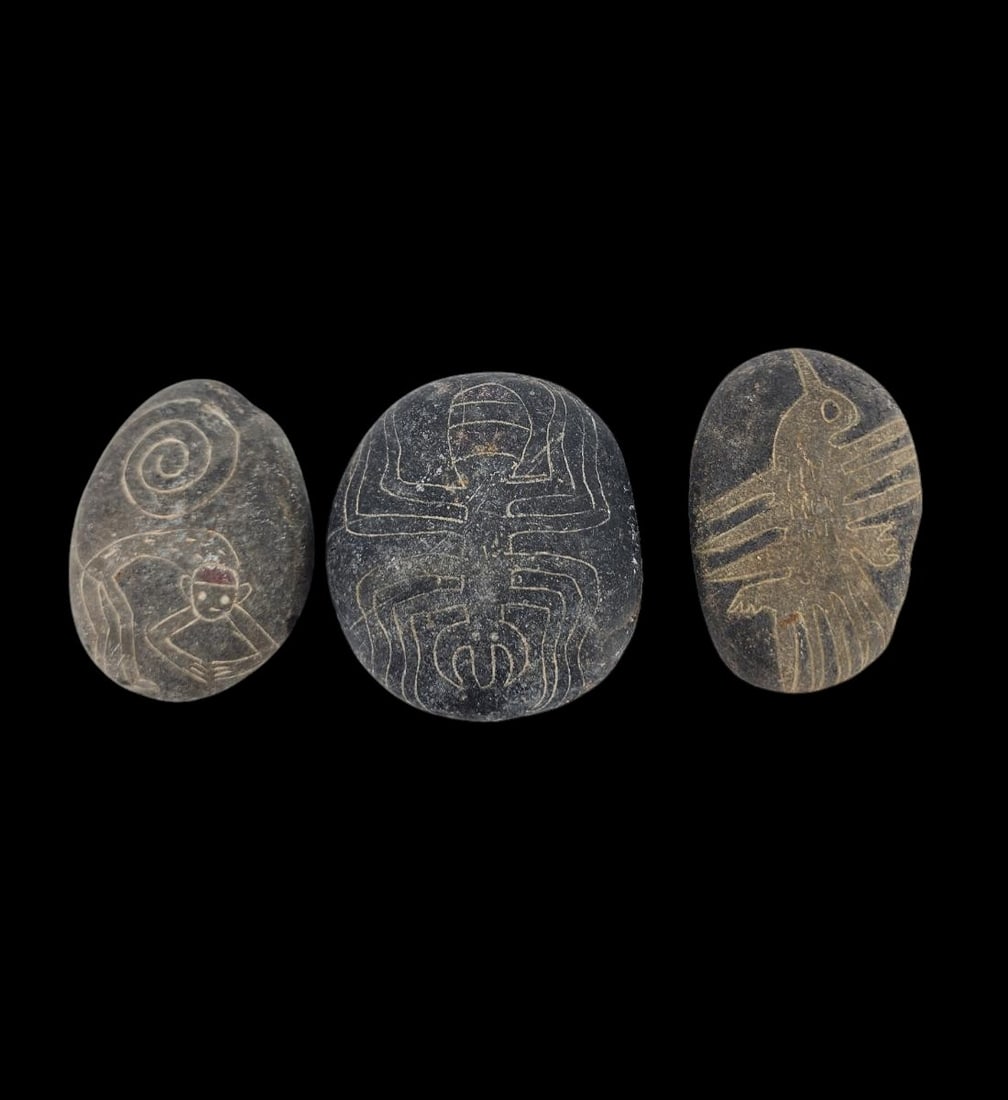 A Lot Of 3 Incan Stones With Drawings Age Unknown VArious Sizes (1 of 14)
