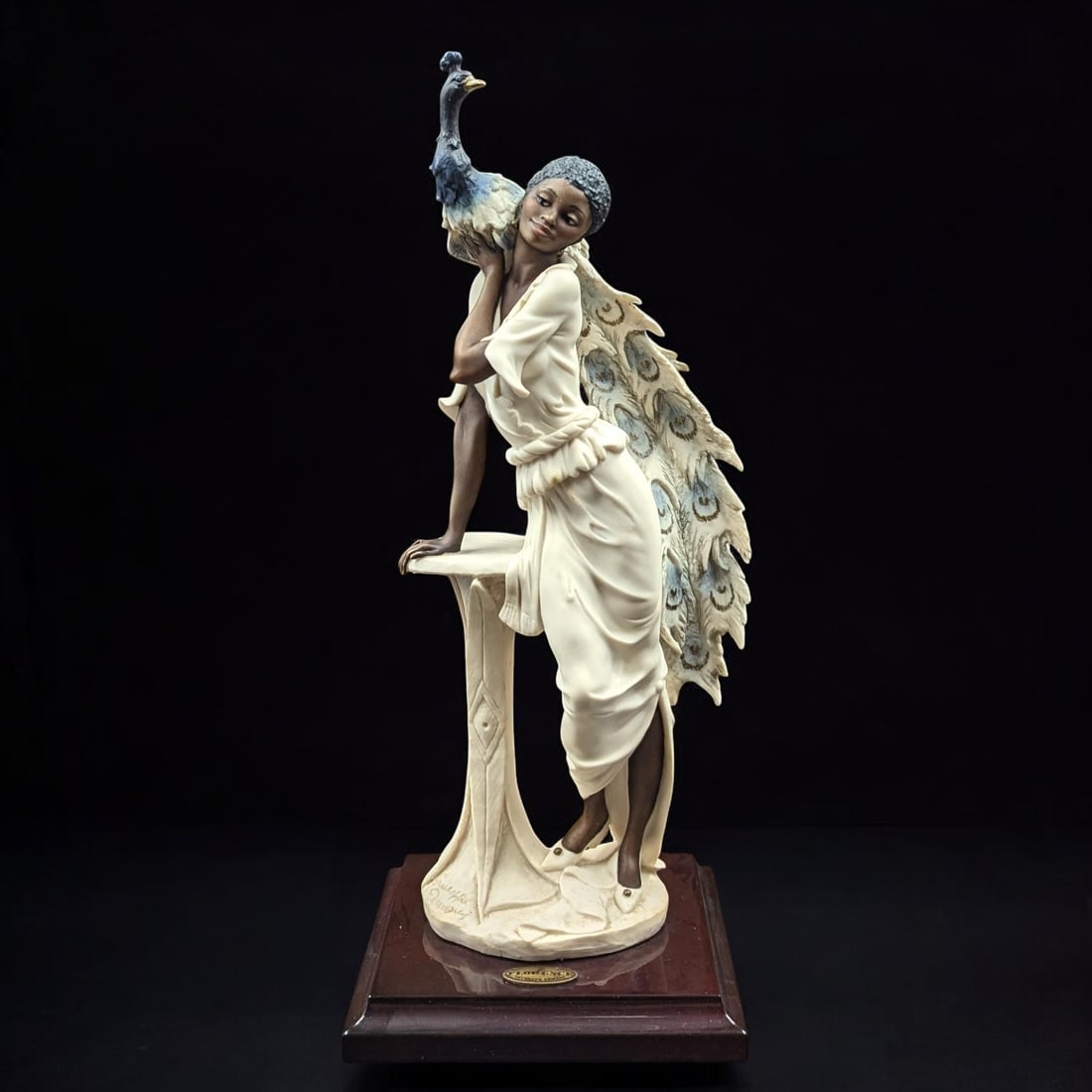 Giuseppe Armani Figurine: "Opal" 758F With Original Box: Giuseppe Armani Figurine: "Opal" 758F With Original Box. Box measures approx. 9" X 17" X 8". Please copy and paste the URL link below to review our Terms and Conditions for bidding, payme
