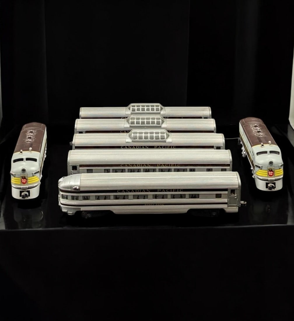 Ho M Bemo 2461 Bernina Express Train Pack