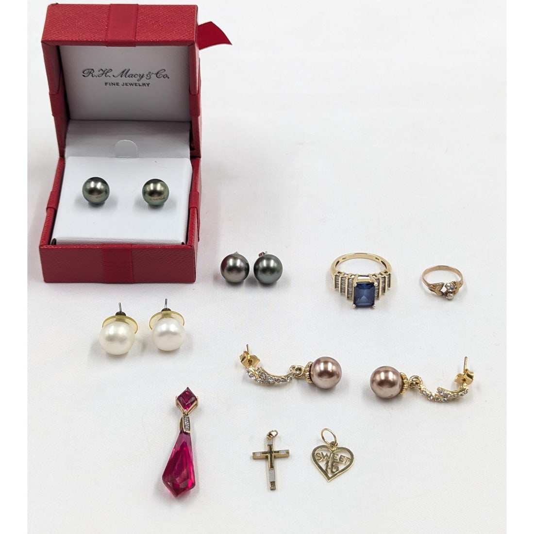 Lot Of 9 10/14K Gold And Pearl Mixed Jewelry, Some Unmarked/Untested, Please Read Description (1 of 19)