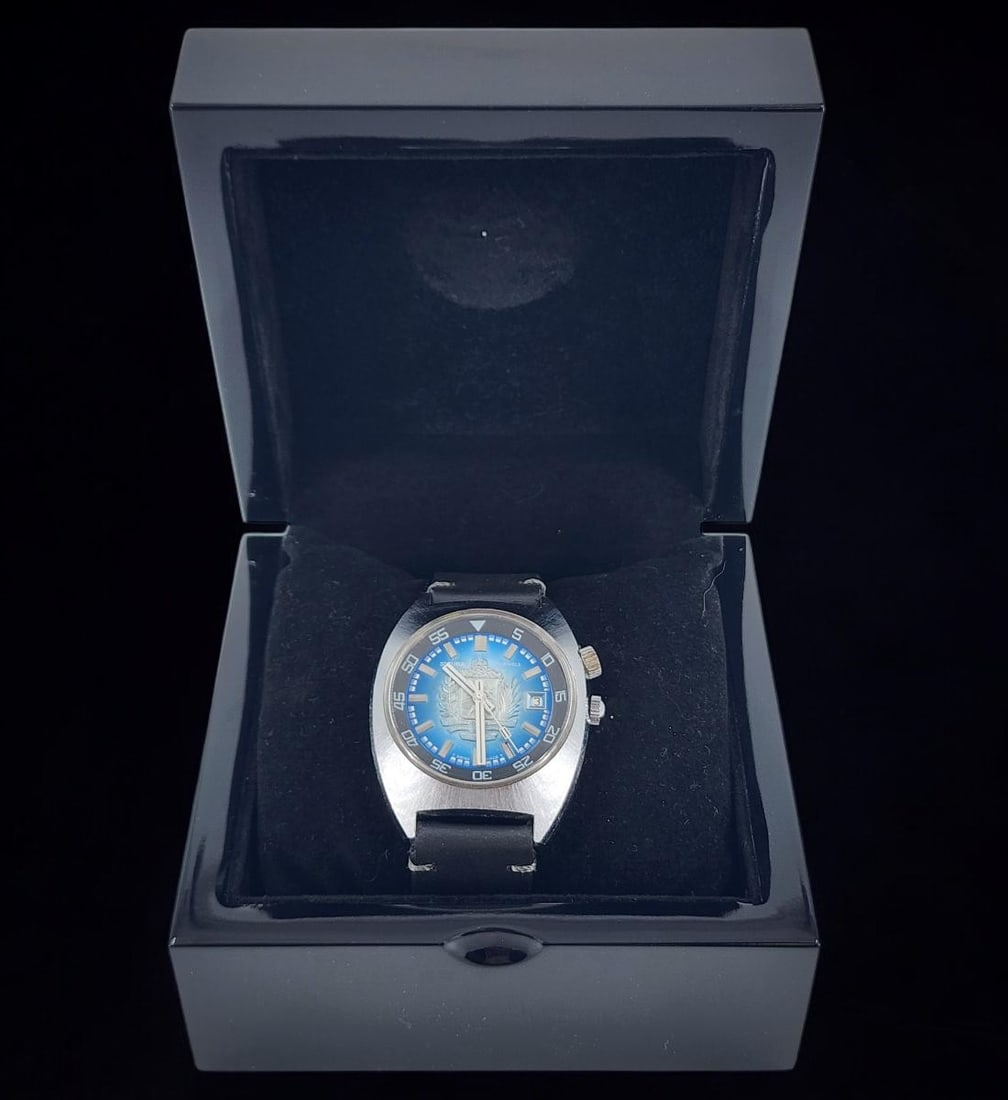 Vintage Mens Watch "SICURA" 17 Jewels (1 of 5)