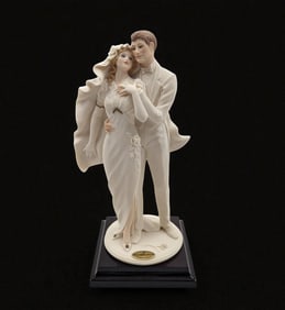 Giuseppe Armani Figurine: "Our Day" 1416F With Original Box