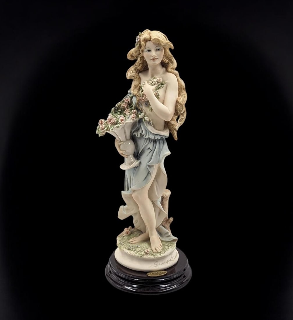 Giuseppe Armani Figurine: "Spring" 181C With Original Box (1 of 12)