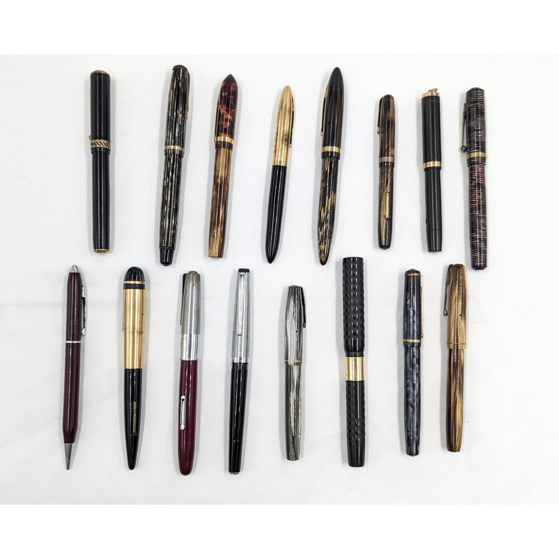 Large Lot Of Vintage Fountain Pens From Various Makers, Nine 14K Gold Nibs, 16 Pens Total (1 of 16)