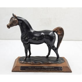 1999 Unsigned National Reserve Champion Trophy