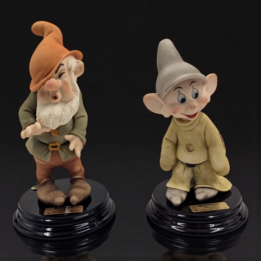 Giuseppe Armani Figurine: Walt Disney's "Sneezy" 914C And "Dopey" 200C With Original Boxes (1 of 16)