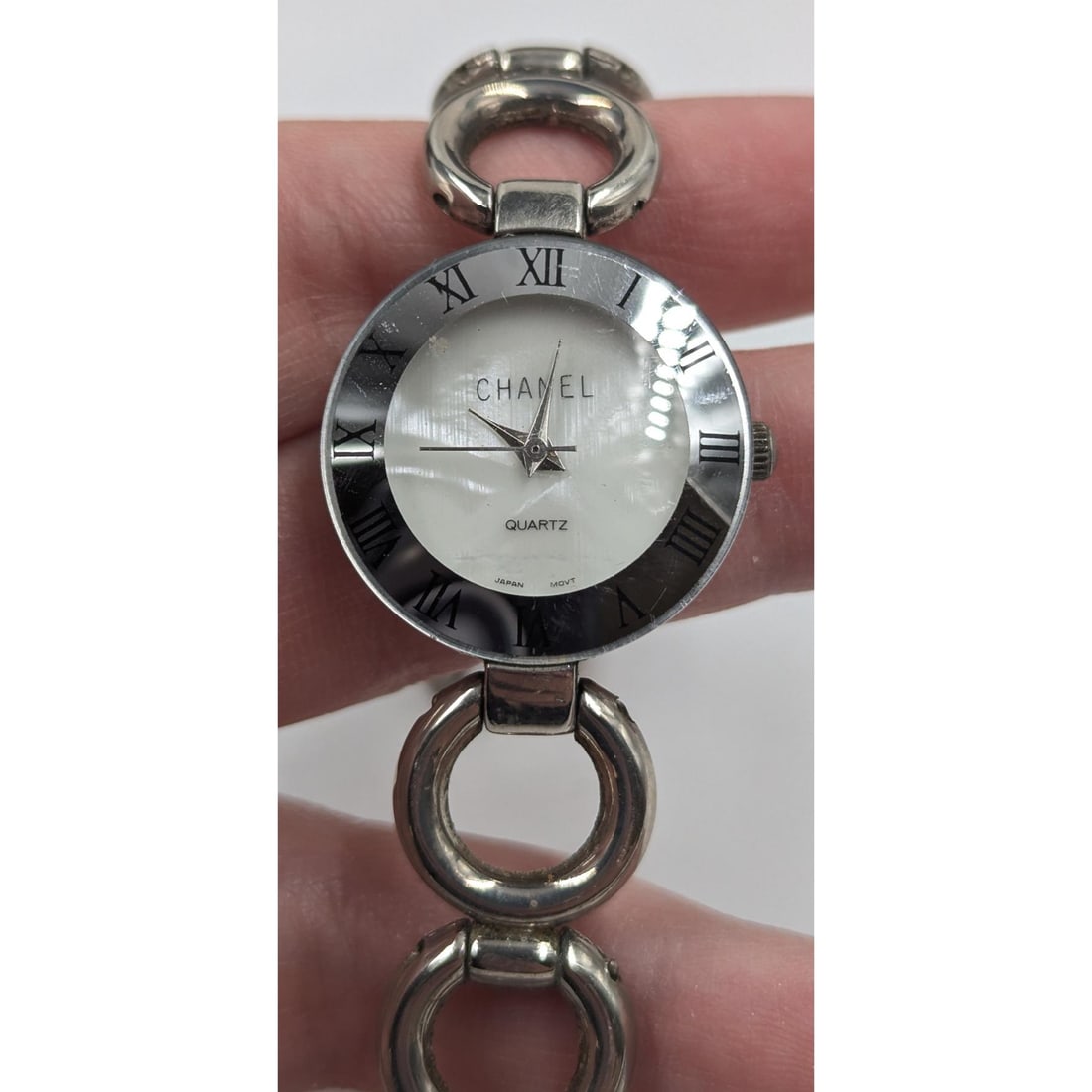 21-Piece Lot Of Vintage Wrist Watches, Appears Mostly Female, With Jewelry Box - 16