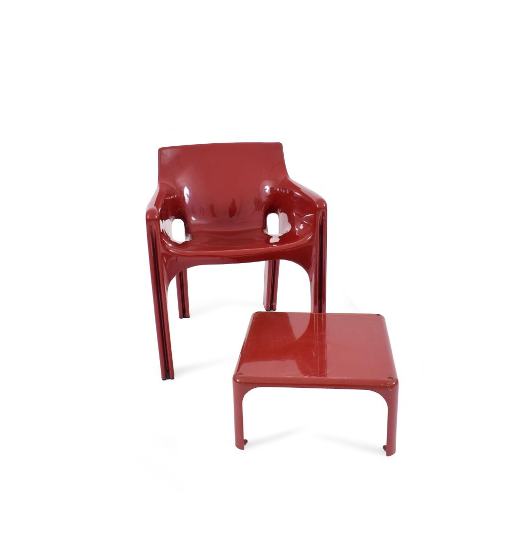 An Italian red plastic 'Demetrio 45' small table, Vico (1 of 1)
