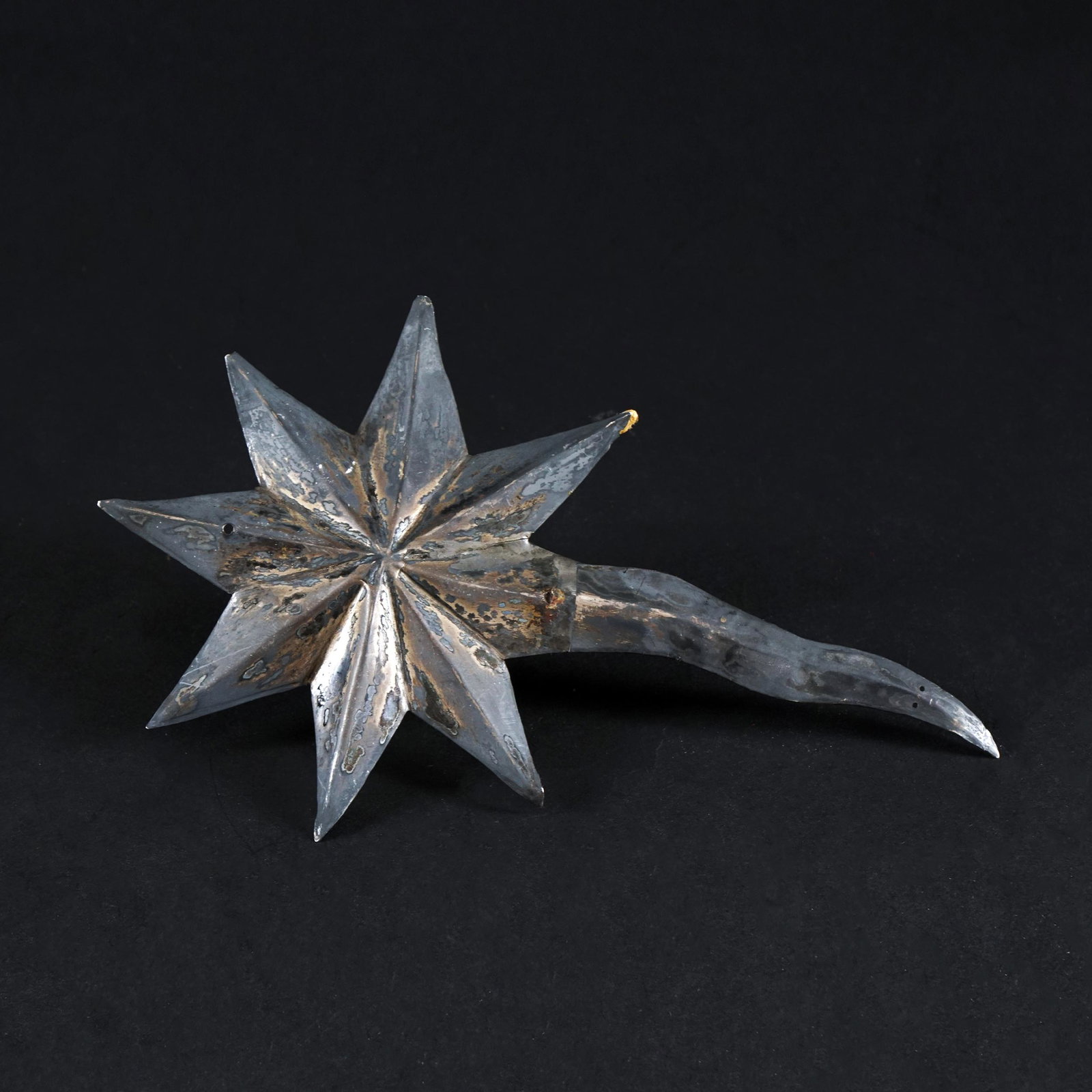 A silver comet, early 19th century: 18cm. long