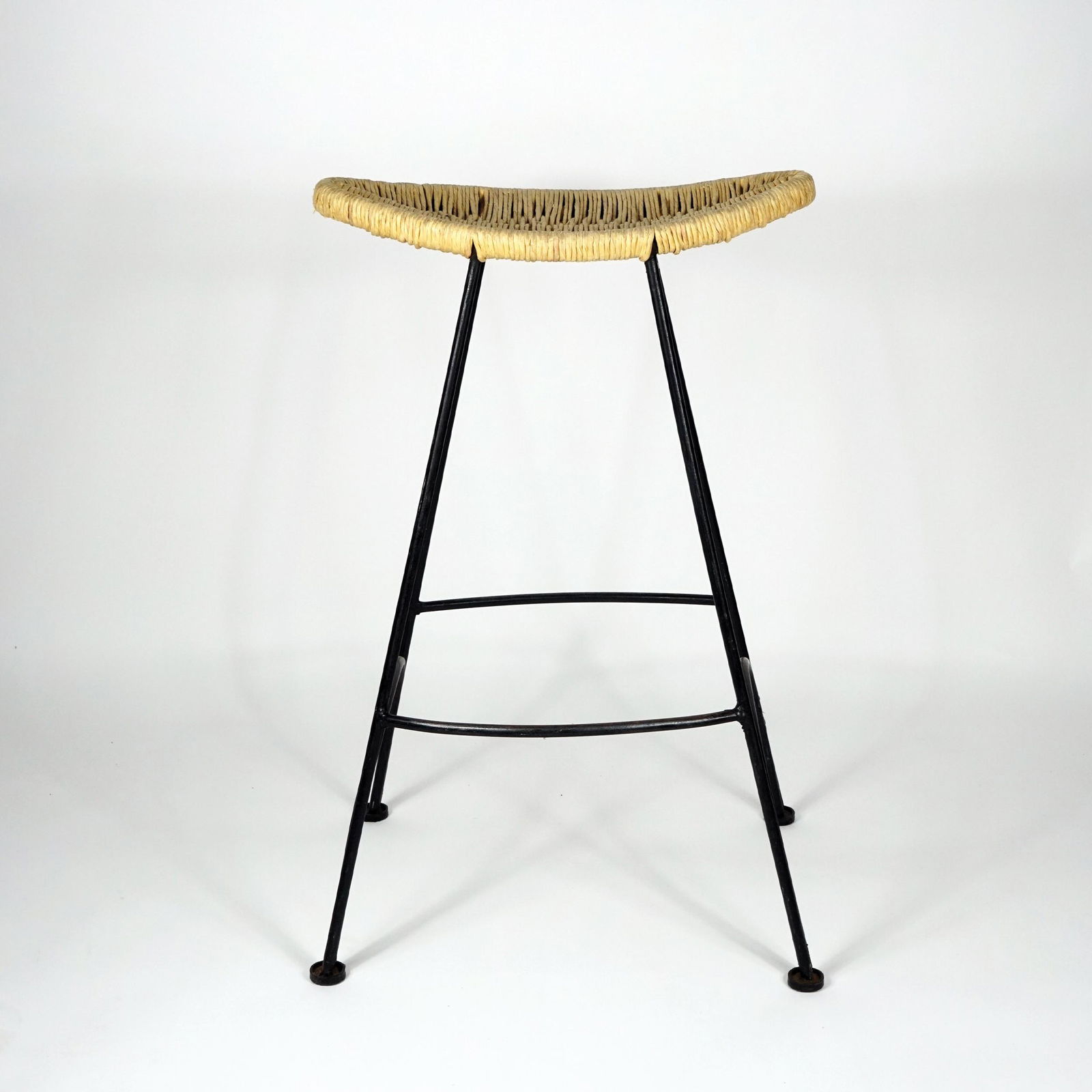 An Italian lacquered metal and straw Banana Chairs: Cappellini, 1980 circa, 80x52x42