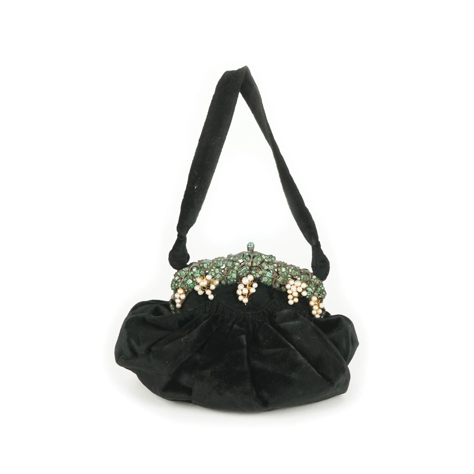 A black velvet evening handbag, '50S (1 of 1)