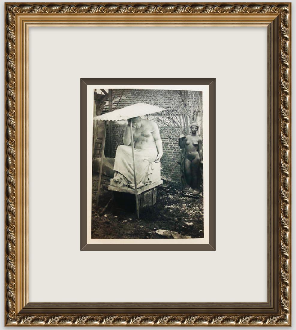 Original Lithograph "Aristide Maillol" by Brassai: FREE SHIPPING TO THE USA! PROFESSIONALLY CUSTOM GALLERY FRAMED! Original Lithograph "Aristide Maillol" by Brassai from Editions de la Revue Verve in Paris, 1937 . The dimensions are approx. -15 x 11 i