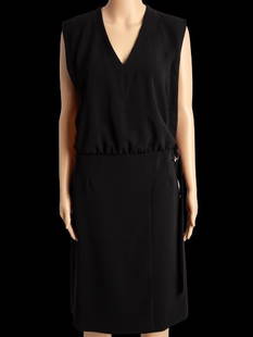 Louis Vuitton Black Sleeveless Dress XS: Title: Good Louis Vuitton Black Sleeveless Dress XS Triacetate V-Neck Medium: Triacetate Origin/Year: Louis Vuitton Size: XS Color: Black Condition: Good Provenance: Smoke-free and pe